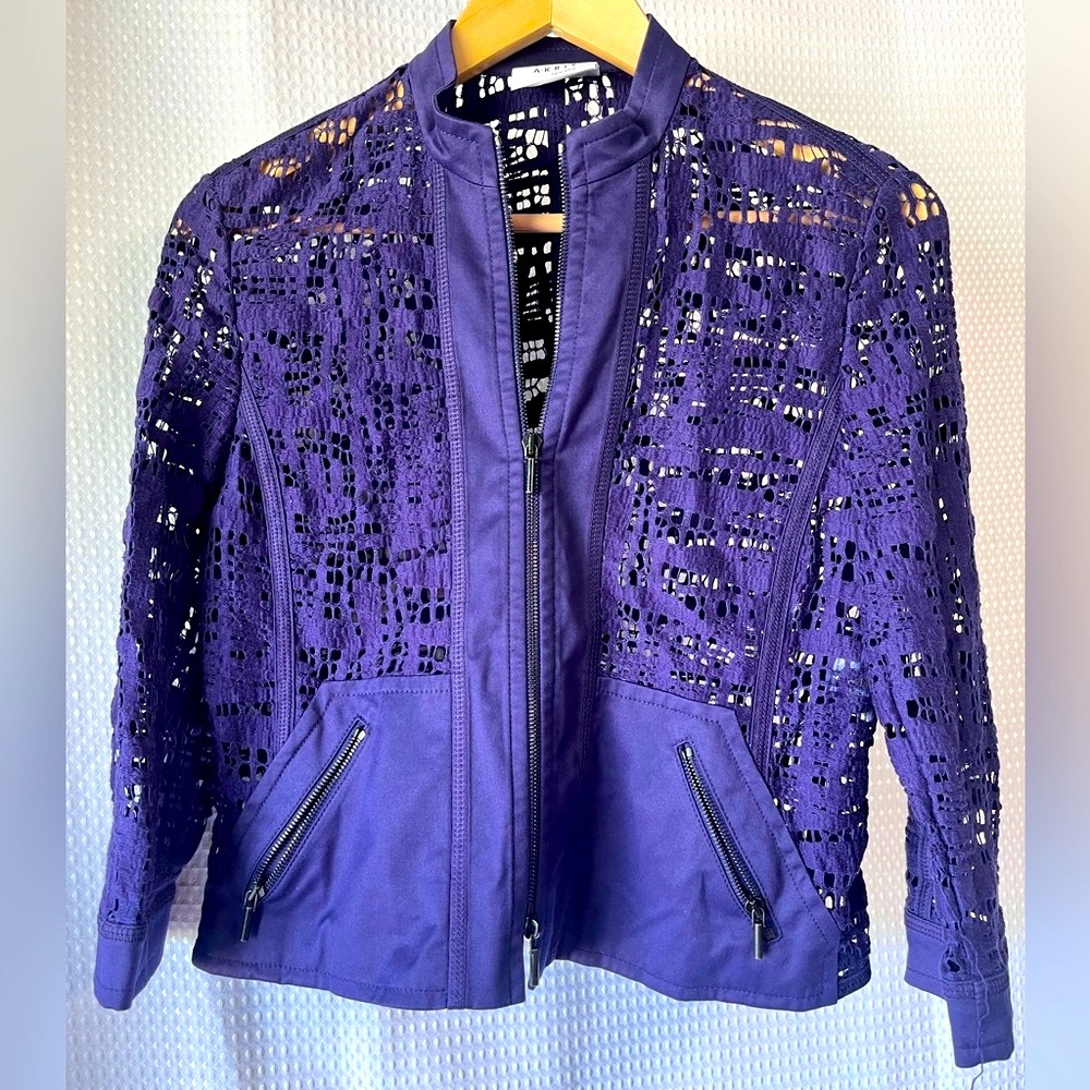 AKRIS Punto Cropped Lace Blazer Jacket, Navy Blue/Rich Plum, Women’s 6; designer